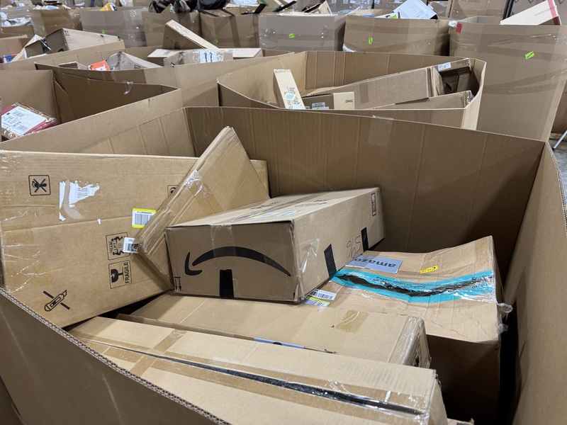 AMZ MEDIUMS Truckload - Image 5