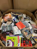 Mixed Books Pallets (900-1000 books per pallet) - Image 6