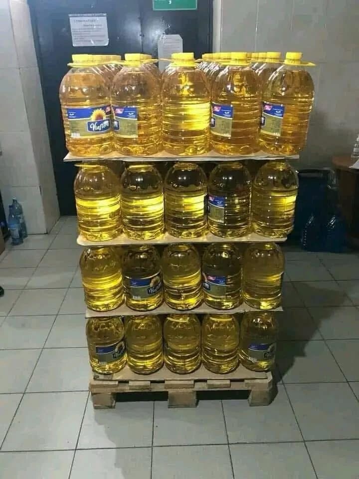 Refined oils available 50 – 100 pieces per pallet - Image 2