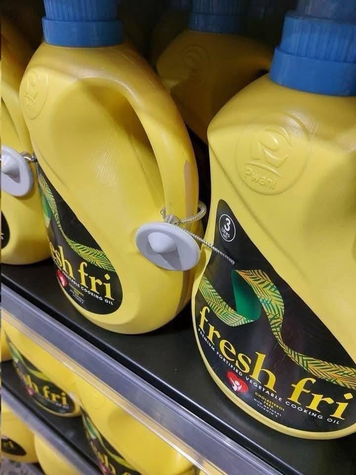 Refined oils available 50 – 100 pieces per pallet - Image 3