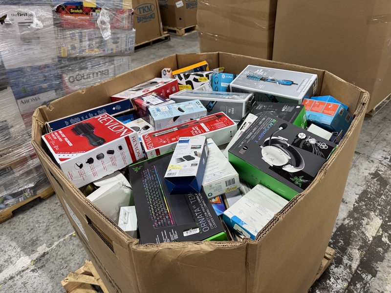 TGT Electronics Truckload - Image 5
