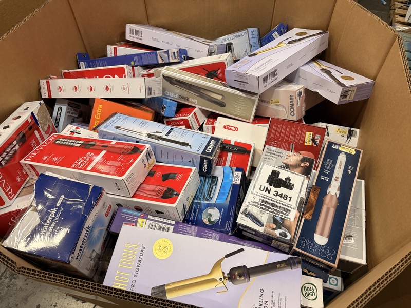 TGT Electronics Truckload - Image 12