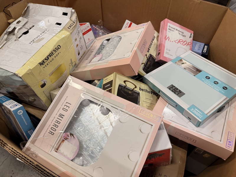 TGT Electronics Truckload - Image 11